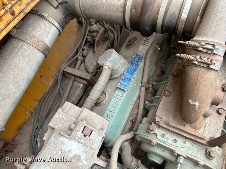 image for item EN3028 1986 American 7450 crane