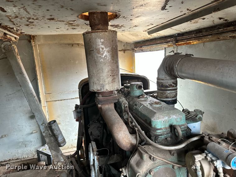 image for item EN3028 1986 American 7450 crane