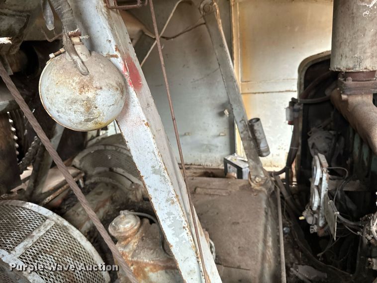 image for item EN3028 1986 American 7450 crane