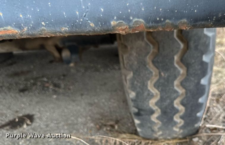 image for item EN3028 1986 American 7450 crane