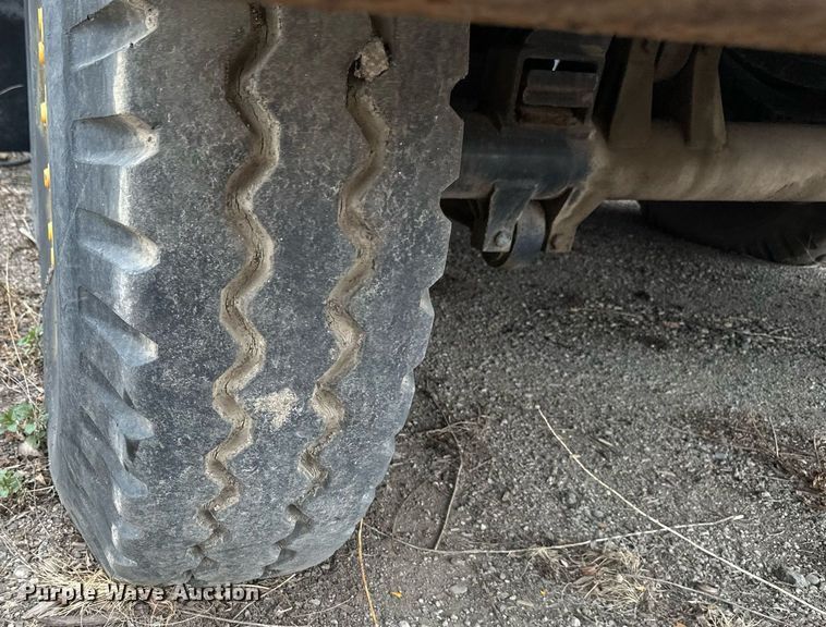 image for item EN3028 1986 American 7450 crane