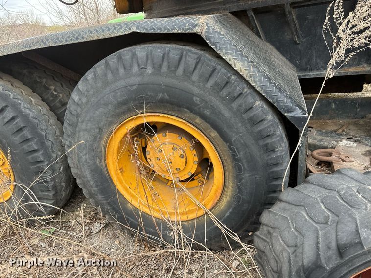 image for item EN3028 1986 American 7450 crane