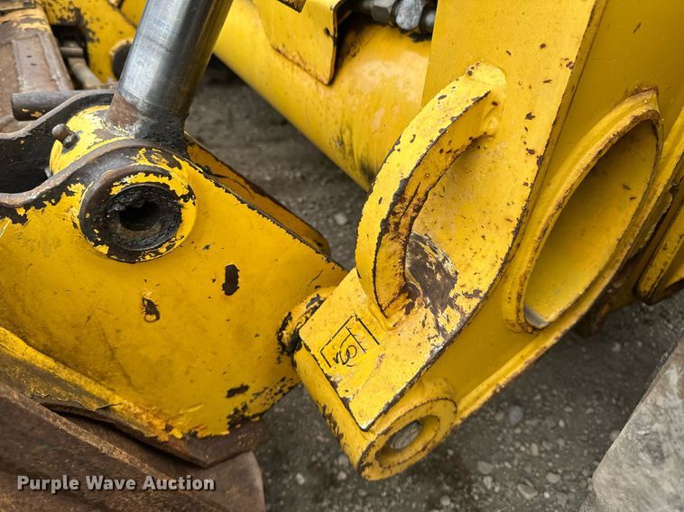 image for item EN3030 2005 Gehl 7810 skid steer loader