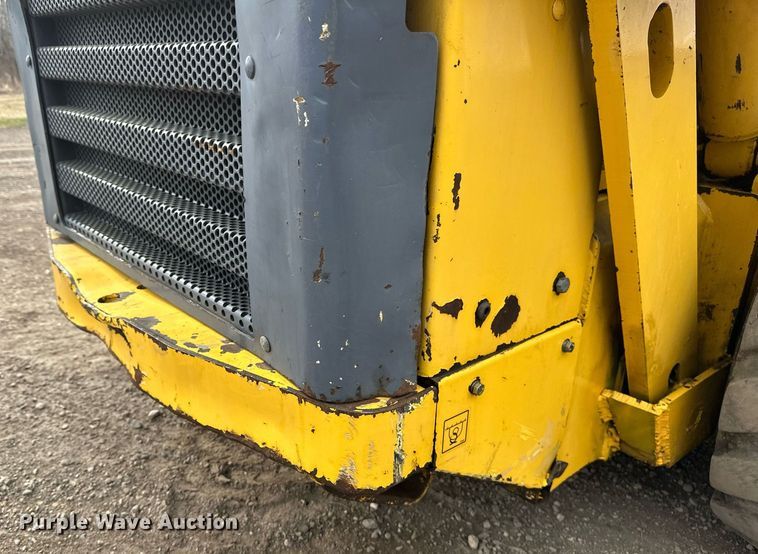 image for item EN3030 2005 Gehl 7810 skid steer loader