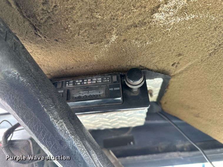 image for item EN3030 2005 Gehl 7810 skid steer loader