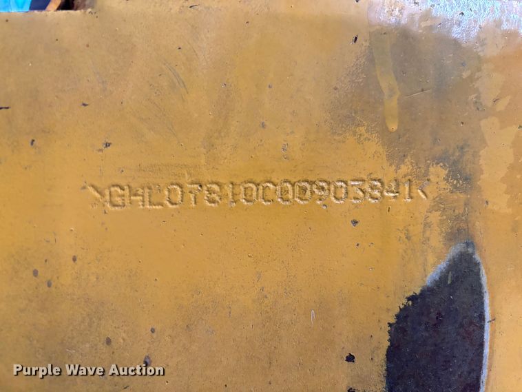 image for item EN3030 2005 Gehl 7810 skid steer loader