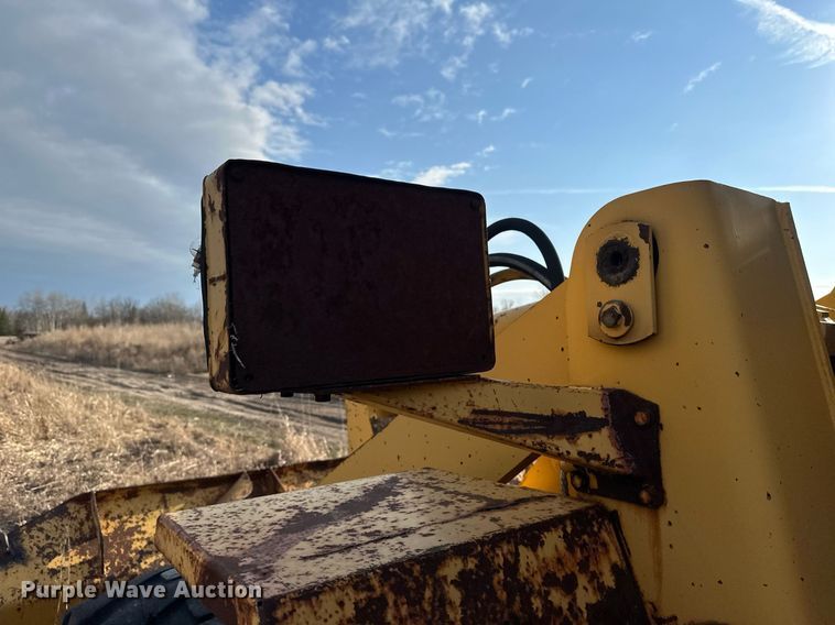 image for item EN3031 1991 Komatsu WA250-1L wheel loader