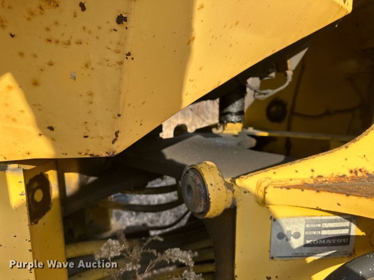 image for item EN3031 1991 Komatsu WA250-1L wheel loader
