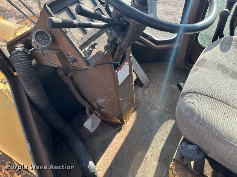 image for item EN3031 1991 Komatsu WA250-1L wheel loader