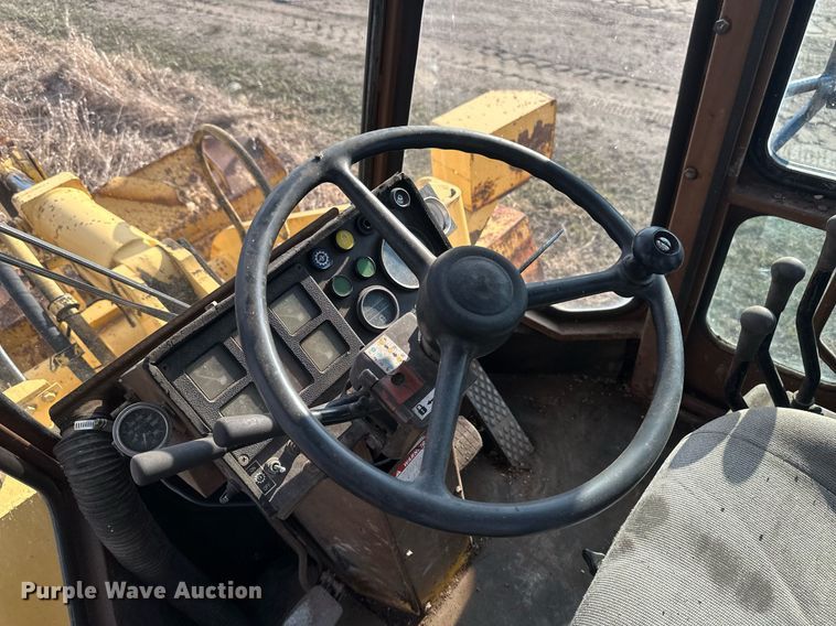 image for item EN3031 1991 Komatsu WA250-1L wheel loader