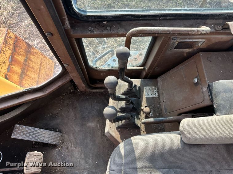 image for item EN3031 1991 Komatsu WA250-1L wheel loader