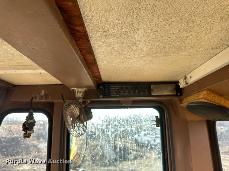 image for item EN3031 1991 Komatsu WA250-1L wheel loader