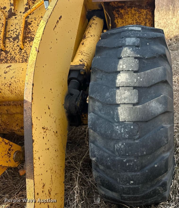 image for item EN3031 1991 Komatsu WA250-1L wheel loader