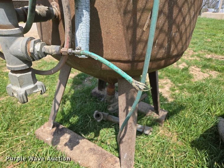 image for item EN3579 Clemco sandblaster