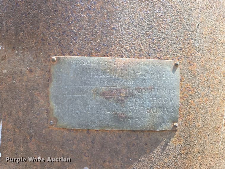 image for item EN3579 Clemco sandblaster