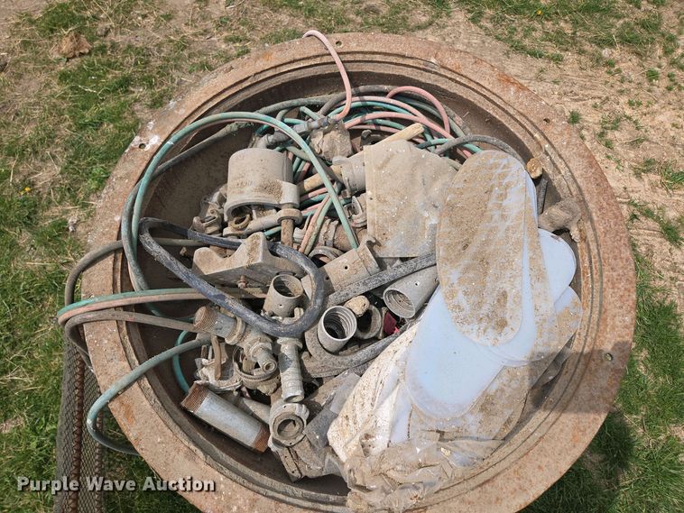 image for item EN3579 Clemco sandblaster