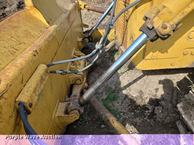 image for item EN3581 1966 Caterpillar D8H dozer