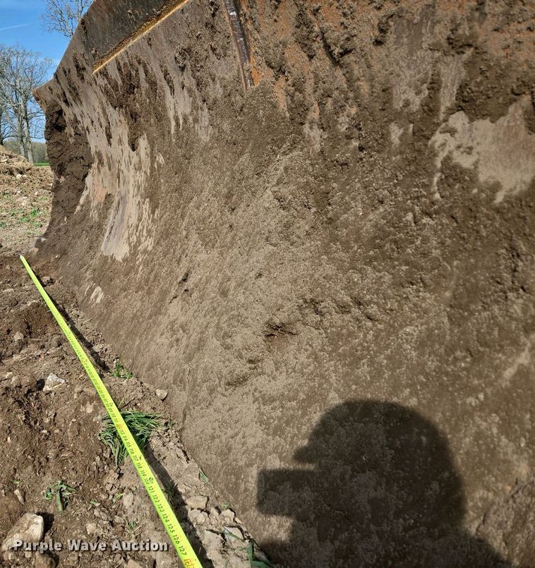 image for item EN3581 1966 Caterpillar D8H dozer