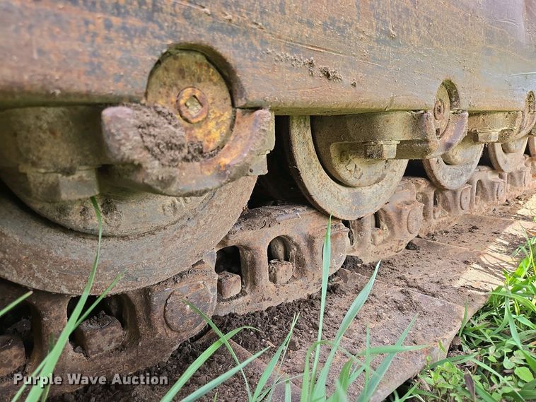 image for item EN3581 1966 Caterpillar D8H dozer