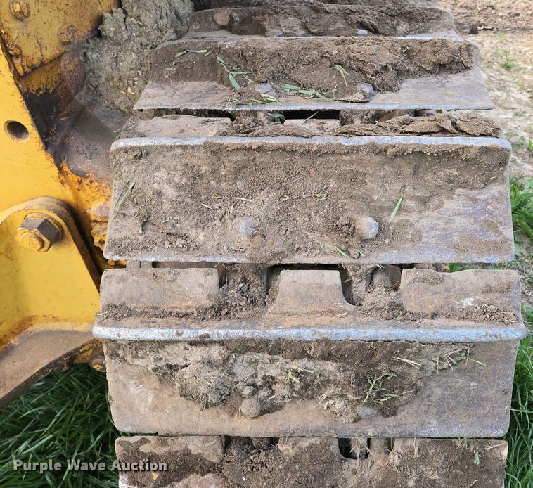 image for item EN3581 1966 Caterpillar D8H dozer