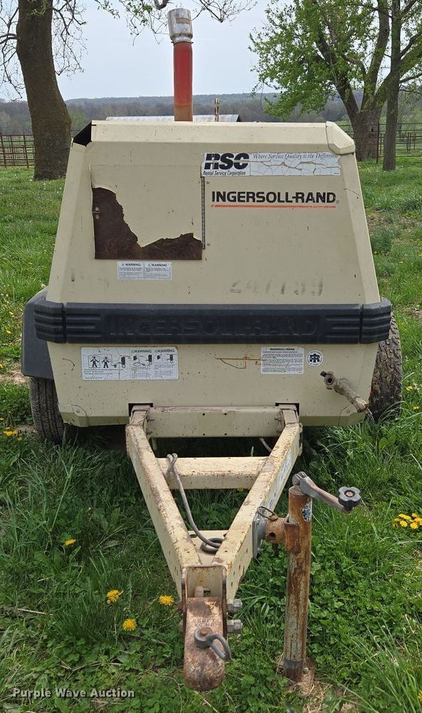 image for item EN3584 Ingersoll-Rand P185WJD air compressor