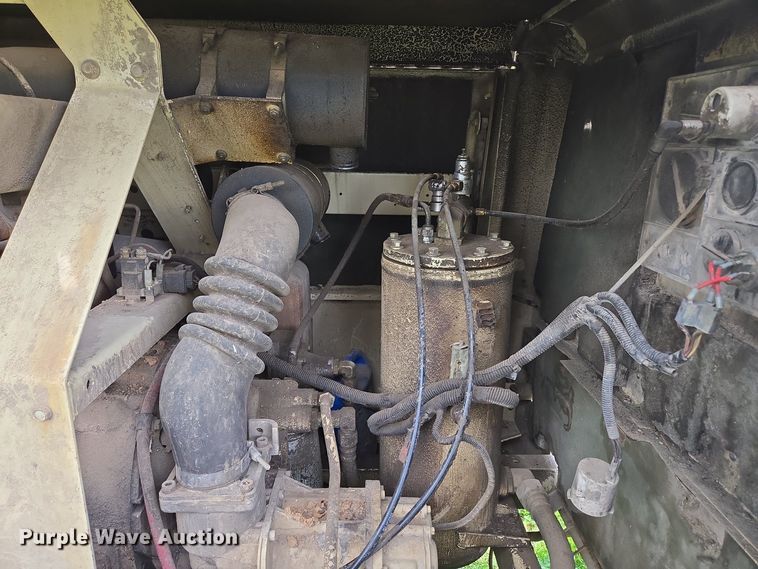 image for item EN3584 Ingersoll-Rand P185WJD air compressor