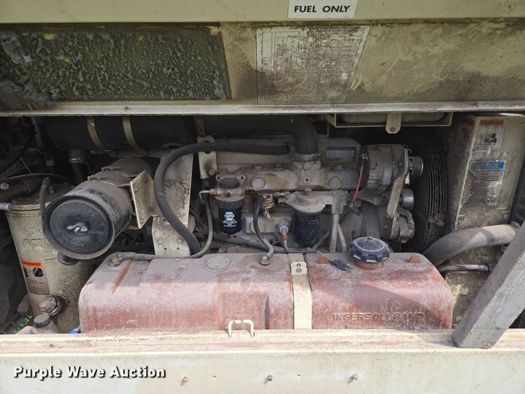 image for item EN3584 Ingersoll-Rand P185WJD air compressor