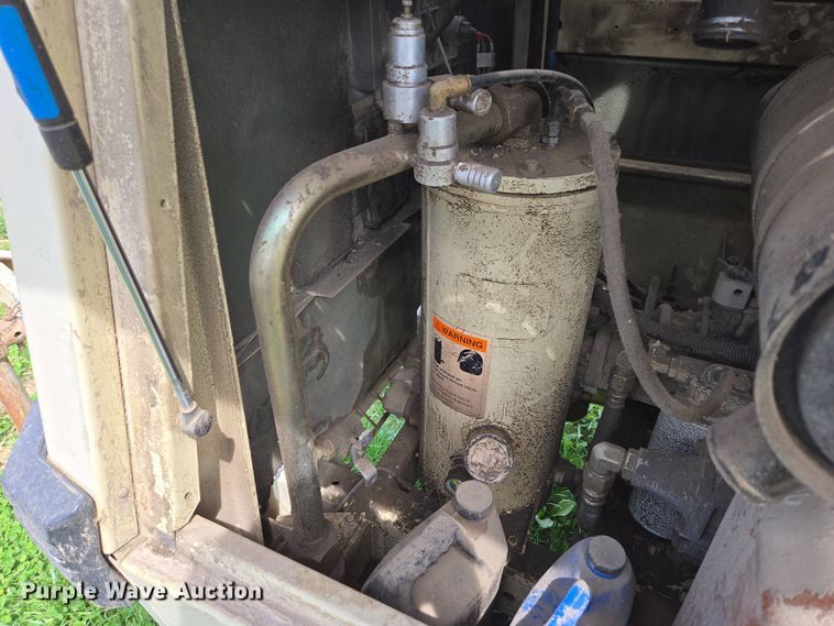 image for item EN3584 Ingersoll-Rand P185WJD air compressor