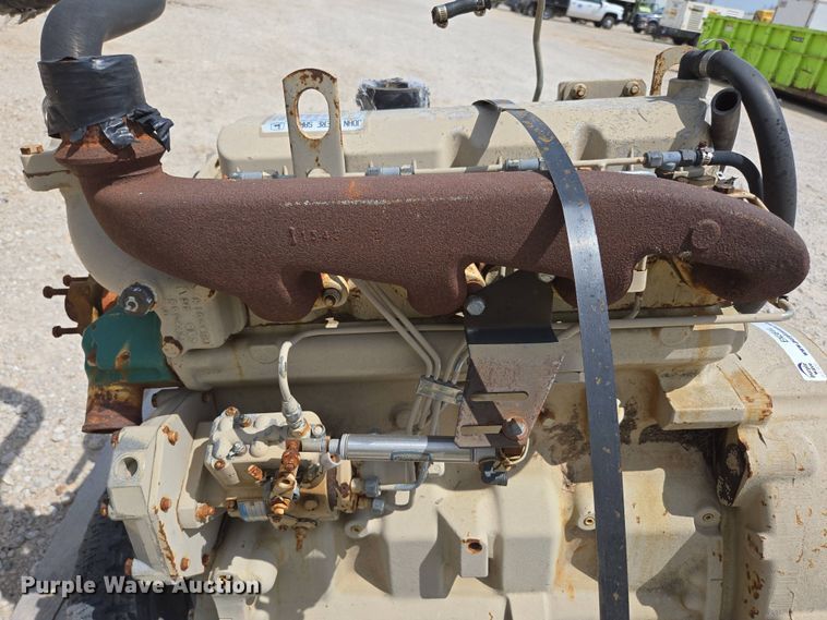 image for item EN3644 John Deere 4039DF001 engine