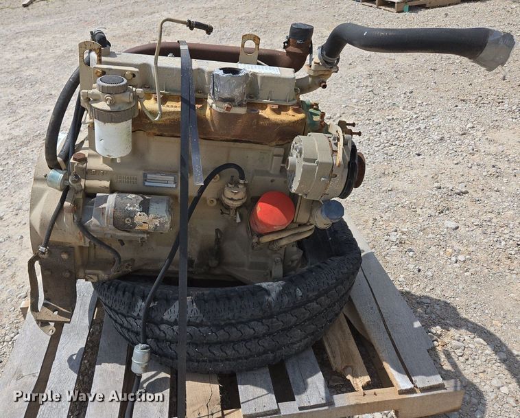 image for item EN3644 John Deere 4039DF001 engine