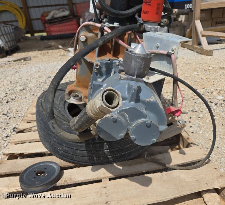 image for item EN3645 John Deere 4024TF270C engine