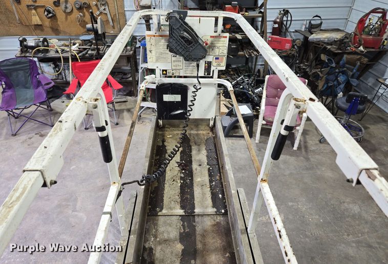 image for item EN3695 2008 JLG 1930ES scissor lift