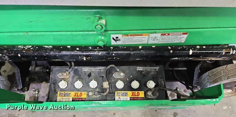 image for item EN3695 2008 JLG 1930ES scissor lift