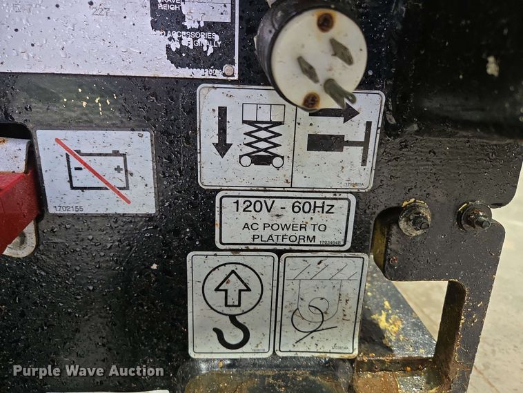 image for item EN3695 2008 JLG 1930ES scissor lift