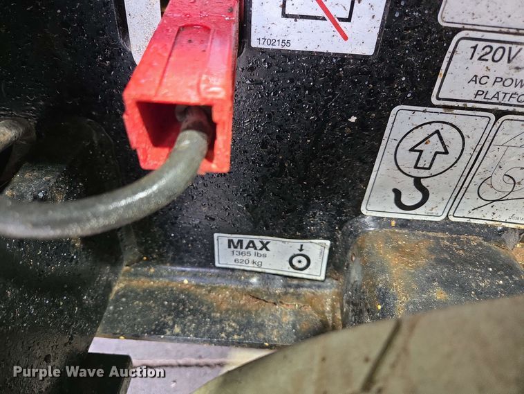 image for item EN3695 2008 JLG 1930ES scissor lift