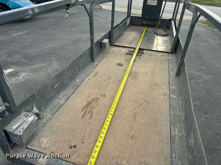 image for item EN4506 1997 Marklift CH20NEP scissor lift