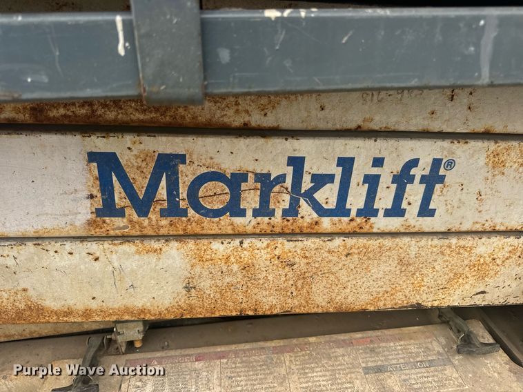 image for item EN4506 1997 Marklift CH20NEP scissor lift