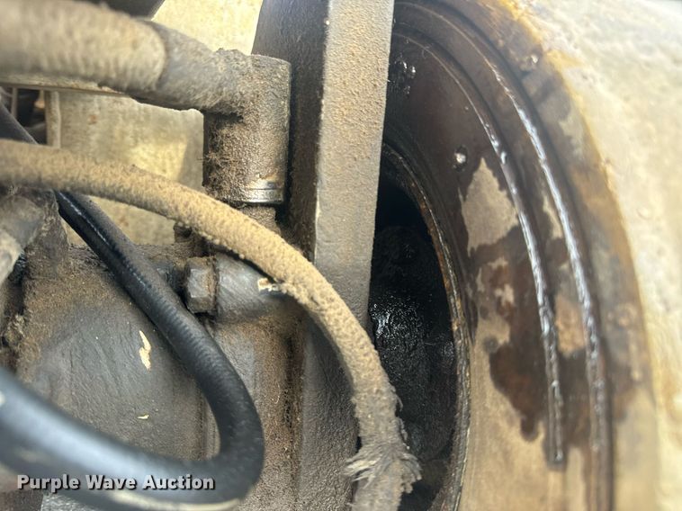 image for item EN4506 1997 Marklift CH20NEP scissor lift