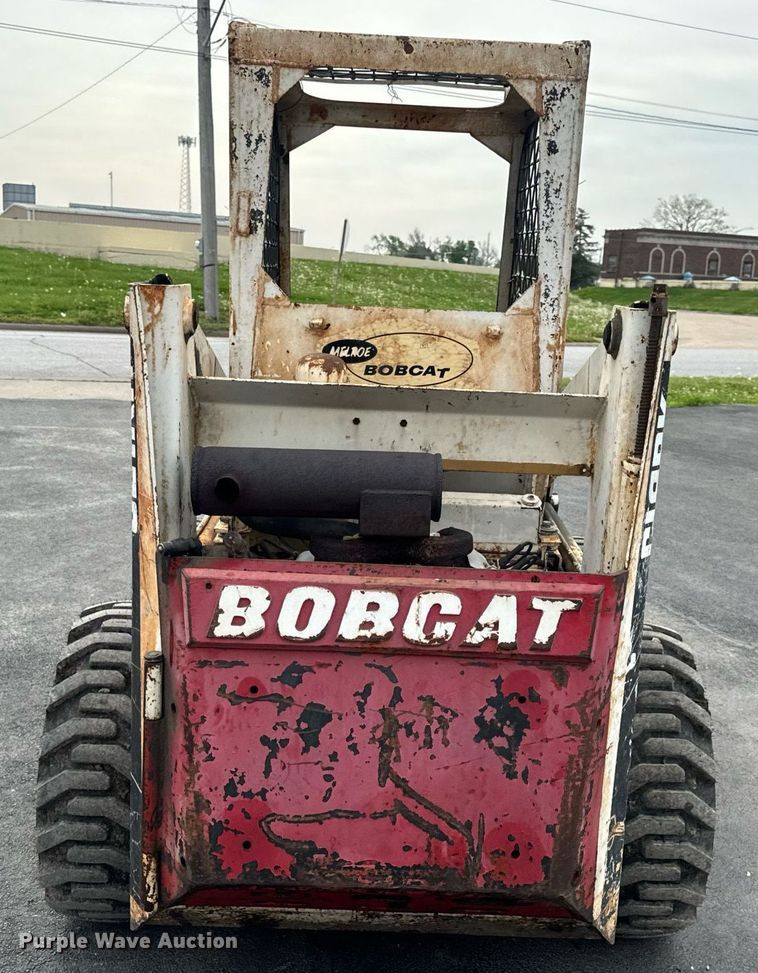 image for item EN4511 Bobcat M-700 skid steer loader