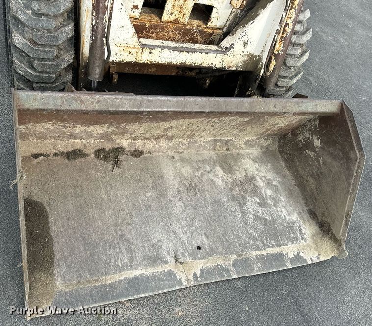 image for item EN4511 Bobcat M-700 skid steer loader