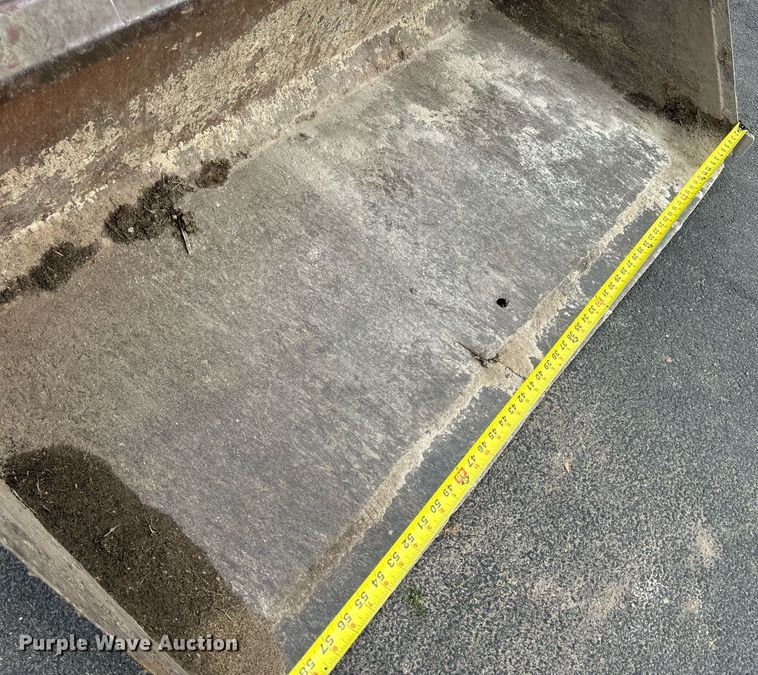 image for item EN4511 Bobcat M-700 skid steer loader