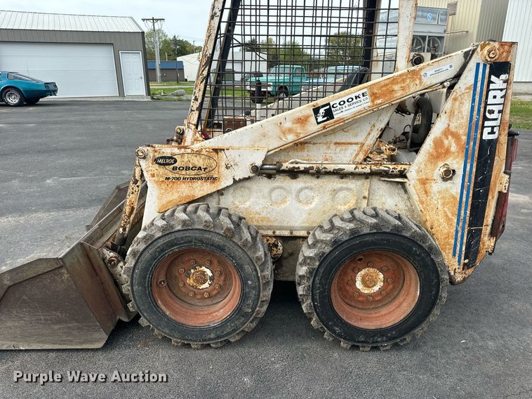 image for item EN4511 Bobcat M-700 skid steer loader