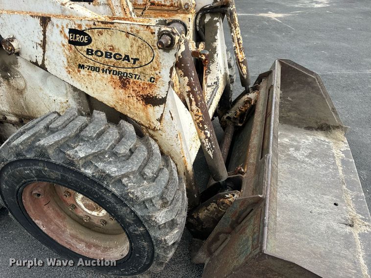 image for item EN4511 Bobcat M-700 skid steer loader