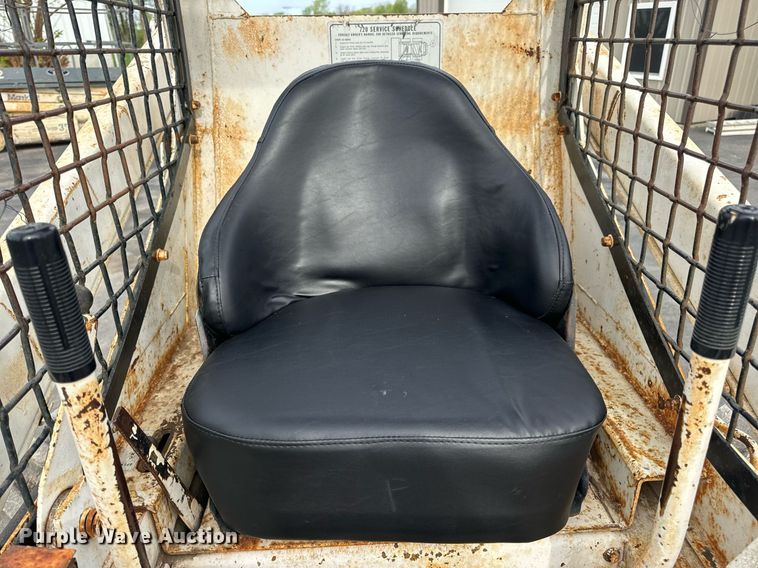 image for item EN4511 Bobcat M-700 skid steer loader