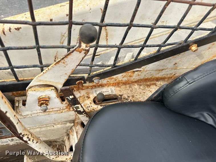 image for item EN4511 Bobcat M-700 skid steer loader