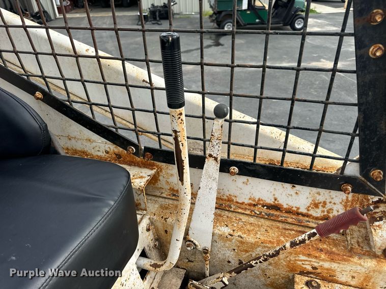 image for item EN4511 Bobcat M-700 skid steer loader