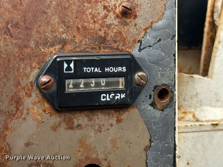 image for item EN4511 Bobcat M-700 skid steer loader