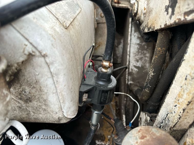 image for item EN4511 Bobcat M-700 skid steer loader