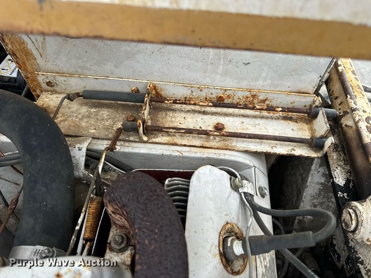 image for item EN4511 Bobcat M-700 skid steer loader