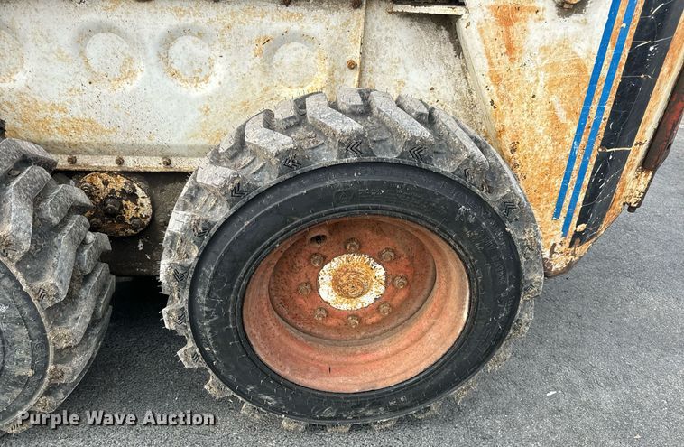 image for item EN4511 Bobcat M-700 skid steer loader